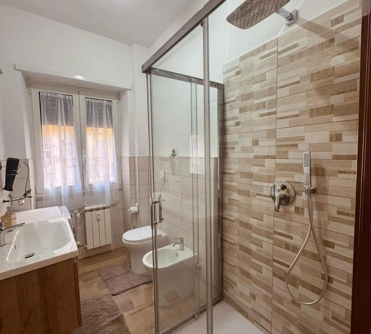 Re Di Roma Living Appartement